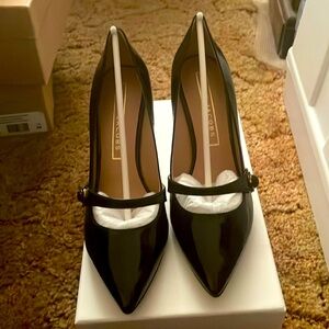 Never worn black patent leather heels Marc Jacobs size 37/7 US